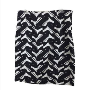 Premise Pencil Skirt Black And White Size 8